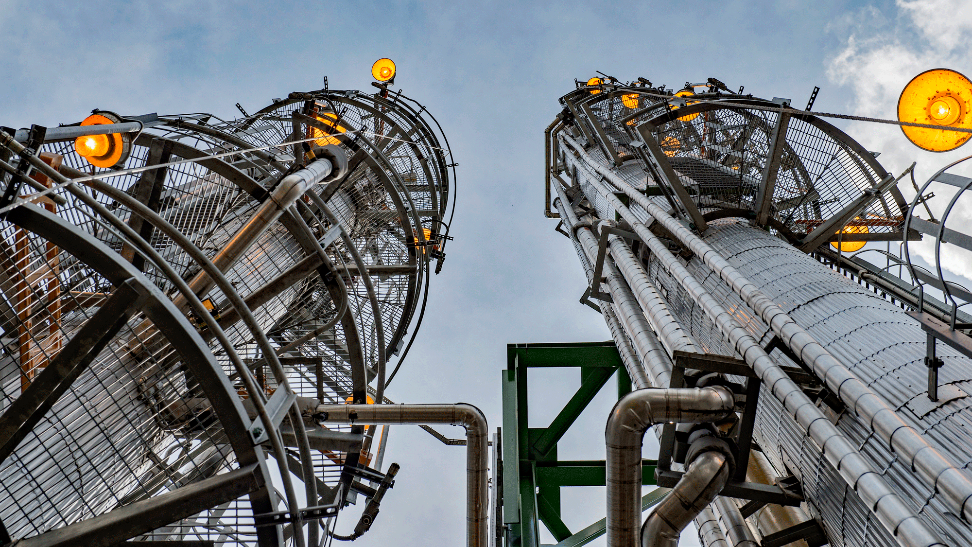 critical review of carbon capture technologies